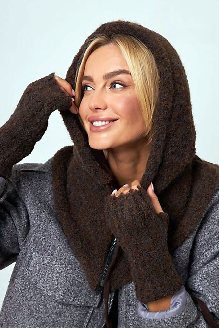 Damska czapka bouffant w kolorze czekoladowym z metalowym zapięciem - #4496549