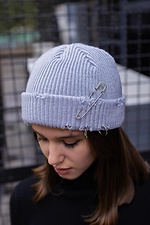 Zniszczona podarta czapka beanie Without 8049083 zdjęcie №4